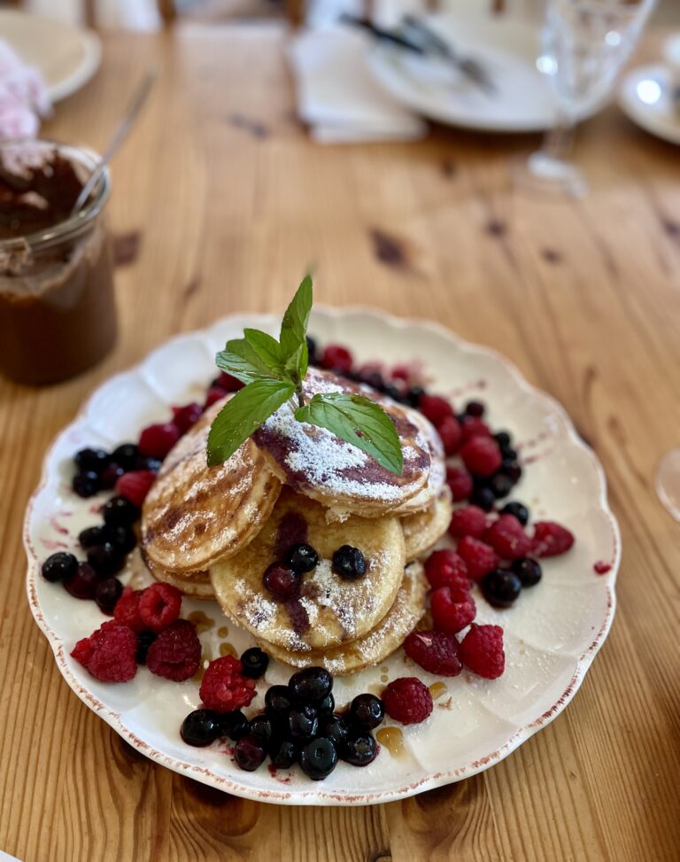 Amerikanska pannkakor med bär & nutella