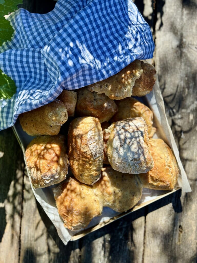 Skuret bröd med havre, banan & flingsalt